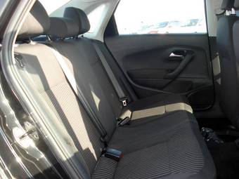 2011 Volkswagen Polo Photos