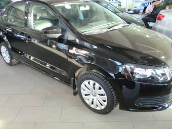 2012 Volkswagen Polo Photos