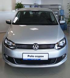 2012 Volkswagen Polo Photos