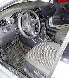 2012 Volkswagen Polo Pictures