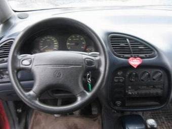 1995 Volkswagen Sharan Photos