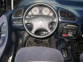 1999 Volkswagen Sharan Photos