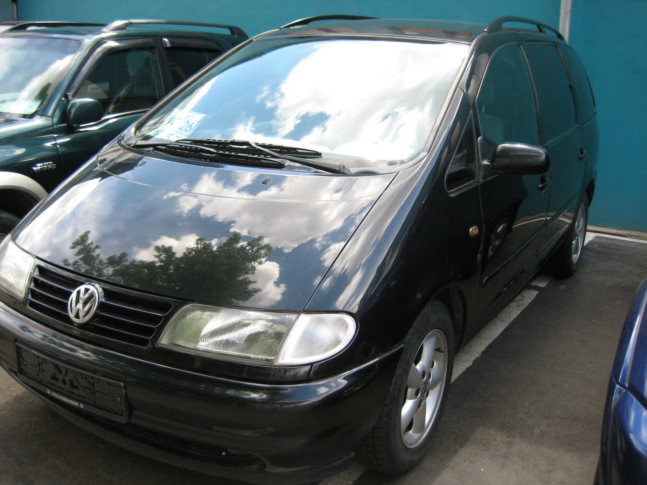 1999 Volkswagen Sharan specs, Engine size 1987cm3, Fuel