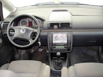 2001 Volkswagen Sharan Pictures