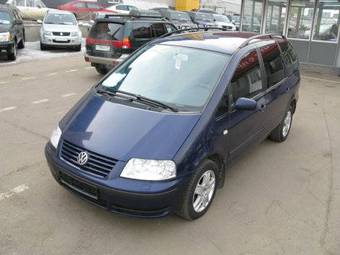 2002 Volkswagen Sharan Photos