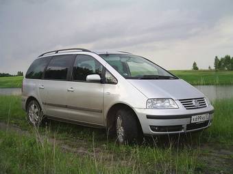 2002 Volkswagen Sharan Photos