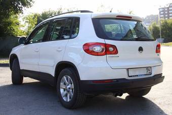 2008 Volkswagen Tiguan Photos