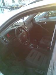 2008 Volkswagen Tiguan Images