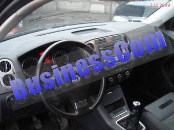 2009 Volkswagen Tiguan Pictures
