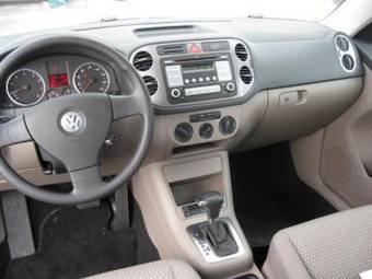 2009 Volkswagen Tiguan Wallpapers