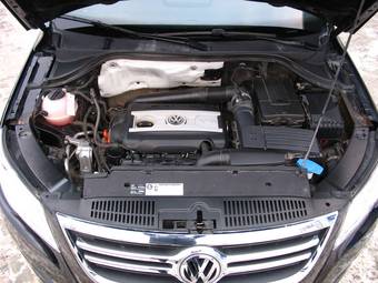 2010 Volkswagen Tiguan Pictures