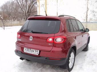 2010 Volkswagen Tiguan Photos