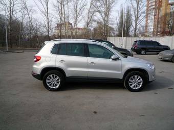 2010 Volkswagen Tiguan Pictures