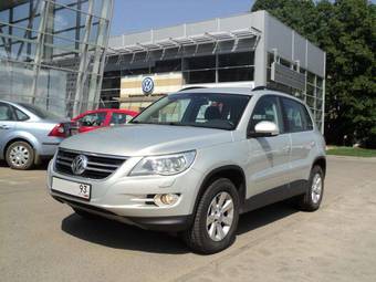 2010 Volkswagen Tiguan Photos