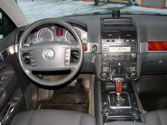 2003 Volkswagen Touareg Pictures