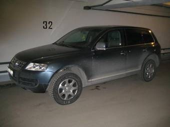 2003 Volkswagen Touareg Photos