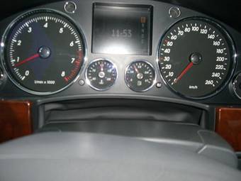 2003 Volkswagen Touareg Wallpapers