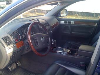 2003 Volkswagen Touareg Photos