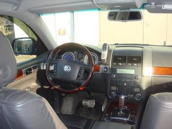2003 Volkswagen Touareg Photos