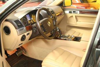 2003 Volkswagen Touareg Photos