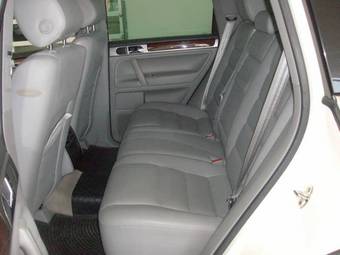 2003 Volkswagen Touareg Images