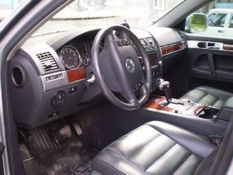 2003 Volkswagen Touareg Photos