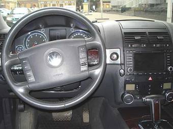 2003 Volkswagen Touareg Pictures