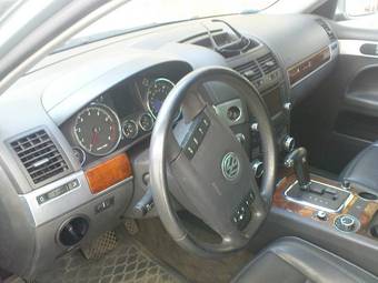2003 Volkswagen Touareg Photos