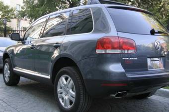 2003 Volkswagen Touareg Pictures