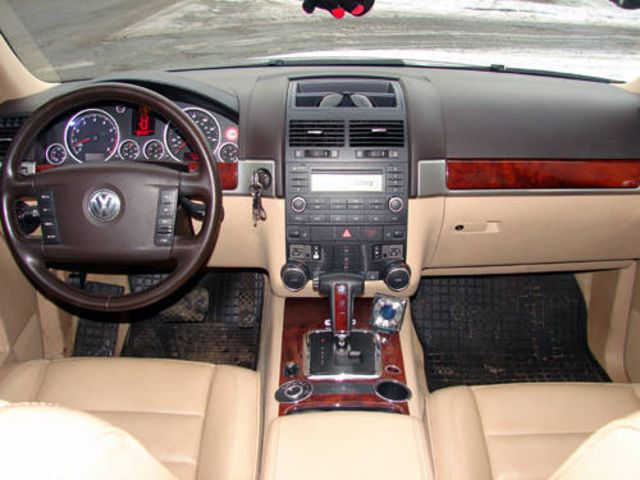 2004 Volkswagen Touareg