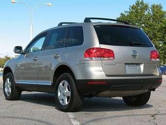 2004 Volkswagen Touareg Wallpapers