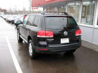 2004 Volkswagen Touareg Photos