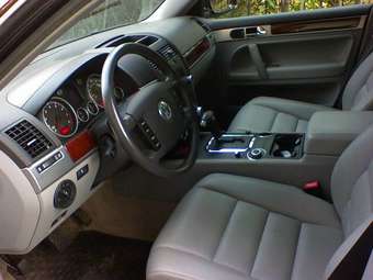 2004 Volkswagen Touareg Pictures