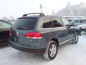 2004 Volkswagen Touareg Photos