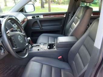 2004 Volkswagen Touareg Pictures