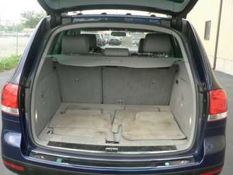 2004 Volkswagen Touareg Wallpapers