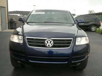 2004 Volkswagen Touareg Wallpapers