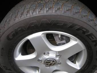2004 Volkswagen Touareg Photos