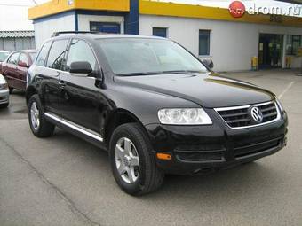 2004 Volkswagen Touareg Images