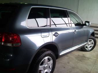 2004 Volkswagen Touareg Images