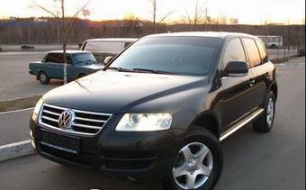 2004 Volkswagen Touareg Pictures
