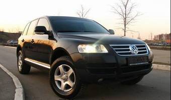 2004 Volkswagen Touareg Photos