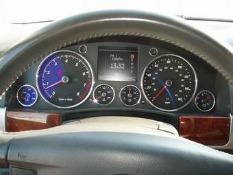 2004 Volkswagen Touareg Wallpapers