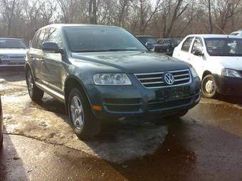2004 Volkswagen Touareg Photos