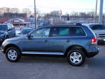 2004 Volkswagen Touareg Pictures