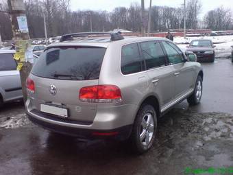 2004 Volkswagen Touareg Photos