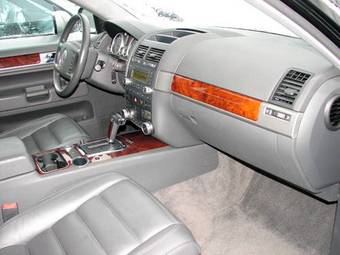 2004 Volkswagen Touareg For Sale