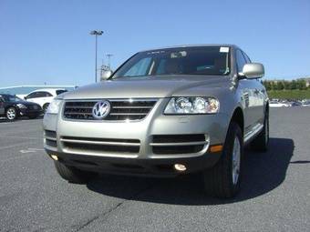 2004 Volkswagen Touareg Photos