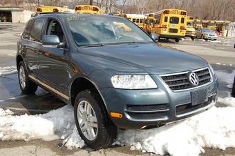 2004 Volkswagen Touareg Pictures