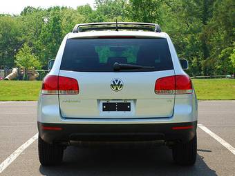 2004 Volkswagen Touareg Pictures
